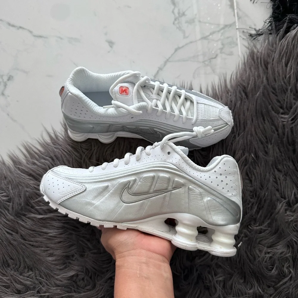 Nike shox R4 - Picture 6 of 13